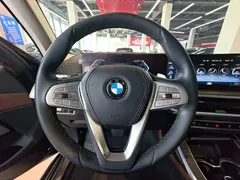 2023 BMW X7 xDrive40i Luxury Package, чёрный — фото 21
