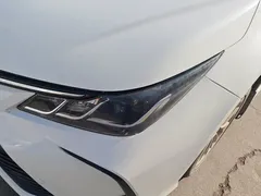 2021 Toyota Corolla Hybrid 1.8L E-CVT Elite, белый — фото 5