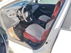 2021 Toyota Corolla Hybrid 1.8L E-CVT Elite, белый — фото 9