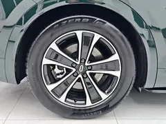 2026 Aito M7 EREV Ultra 4WD 5-seat 192-line Lidar, зелёный — фото 9