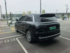 2025 Aito M8 EV Max+ 5-seat 4WD 192-beam LiDAR, чёрный — фото 6