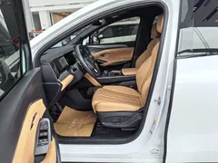 2025 BYD Song L PHEV 160km Smart Driving Exceed, белый — фото 4