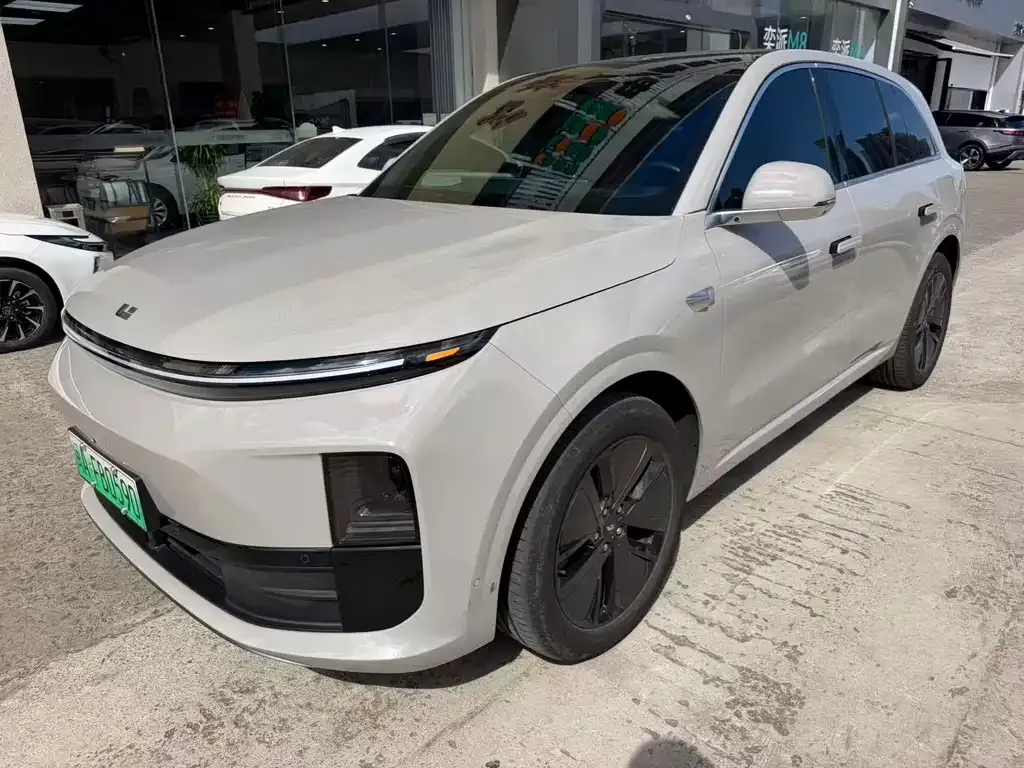 2024 Li Auto L6