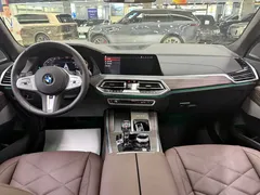 2022 BMW X5 40Li Premium M Sport Package, чёрный — фото 10