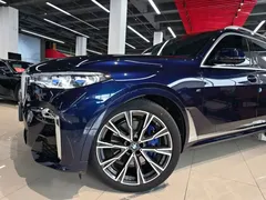 2021 BMW X7 xDrive40i Executive M Sport Package, синий — фото 14