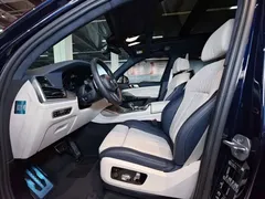 2021 BMW X7 xDrive40i Executive M Sport Package, синий — фото 18