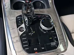 2021 BMW X7 xDrive40i Executive M Sport Package, синий — фото 23