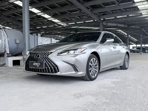 2023 Lexus ES 200 Excellence
