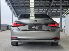 2023 Lexus ES 200 Excellence — фото 3