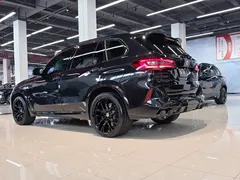 2022 BMW X5 M, чёрный — фото 10