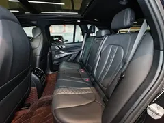 2022 BMW X5 M, чёрный — фото 20