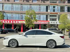 2022 Honda Inspire Hybrid 2.0L, белый — фото 32