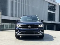 2022 Volkswagen Talagon 530TSI 4WD Flagship Pro 6 Seats, синий — фото 2