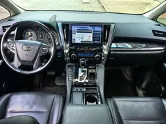 2021 Toyota Vellfire 2.5L Hybrid HV Luxury, чёрный — фото 3