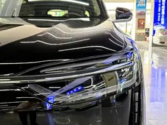 2026 Aito M7 EREV Ultra 4WD 5-seat 192-line Lidar, чёрный — фото 3