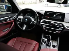 2022 BMW 5 Series 525Li M Sport Package, чёрный — фото 14