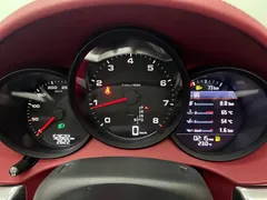2020 Porsche 718 Boxster 2.0T, белый — фото 9