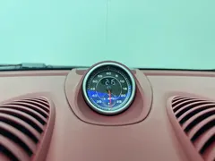 2020 Porsche 718 Boxster 2.0T, белый — фото 10
