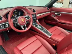 2020 Porsche 718 Boxster 2.0T, белый — фото 11