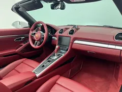 2020 Porsche 718 Boxster 2.0T, белый — фото 14