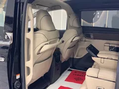 2024 Toyota Alphard 2.5L Hybrid Premium, чёрный — фото 20