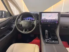 2024 Toyota Alphard 2.5L Hybrid Premium, чёрный — фото 26