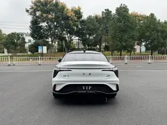 2025 Hongqi H6 2.0T Zhiyuan, белый — фото 6