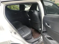 2021 Toyota C-HR 2.0L Luxury, белый — фото 13