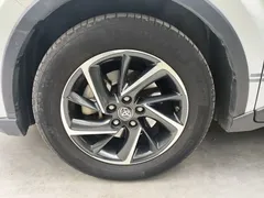 2021 Toyota C-HR 2.0L Luxury, белый — фото 14