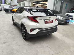 2021 Toyota C-HR 2.0L Luxury, белый — фото 15