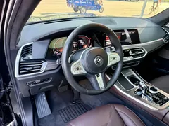 2022 BMW X5 40Li Premium M Sport Package, чёрный — фото 8
