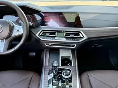 2022 BMW X5 40Li Premium M Sport Package, чёрный — фото 12