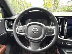 2021 Volvo S60 T4 Luxury, чёрный — фото 6