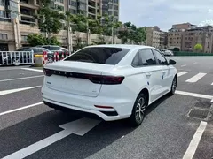 2023 Geely Emgrand 4th Gen Champion 1.5L CVT Luxury, белый — фото 4