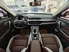 2022 Geely Atlas 1.8TD DCT, белый — фото 9