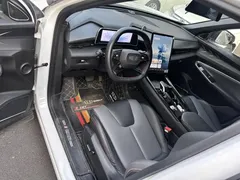 2023 Geely Atlas Cool 1.5TD, белый — фото 4