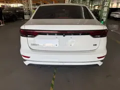 2022 Geely Emgrand 1.5L CVT Elite 4th Gen, белый — фото 11