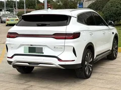 2025 BYD Song PLUS EV 520km Premium, белый — фото 9