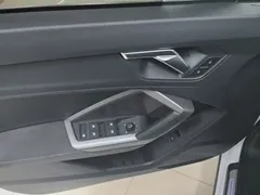 2021 Audi Q3 35 TFSI Elegant, белый — фото 12