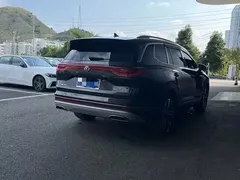 2022 Volkswagen Talagon 380TSI 4WD Luxury Pro 6-seat, чёрный — фото 3