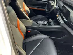 2022 Changan UNI-V 1.5T Premium, белый — фото 8