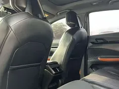 2022 Changan UNI-V 1.5T Premium, белый — фото 10