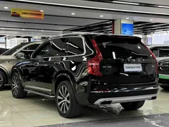 2021 Volvo XC90 7-seat, чёрный — фото 4