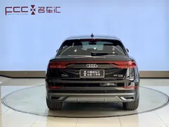 2021 Audi Q8 55 TFSI Sport, чёрный — фото 5