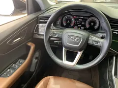2021 Audi Q8 55 TFSI Sport, чёрный — фото 12