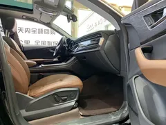 2021 Audi Q8 55 TFSI Sport, чёрный — фото 21