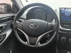 2021 Toyota Yaris L Zhixuan X 1.5L CVT Luxury, белый — фото 5