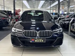 2023 BMW 5 Series 530Li Premium M Sport Package, чёрный — фото 2