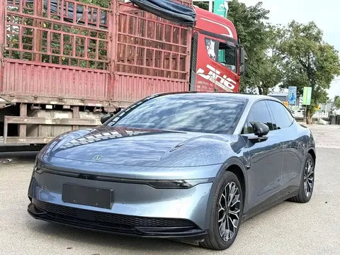 2024 Zeekr 007 EV 4WD 100kWh