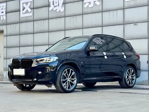 2023 BMW X3 Leading M Night Package